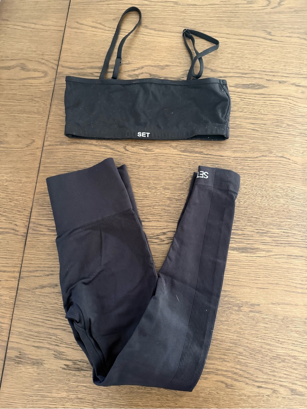 SET Active SportsBody Black Leggings with Matching Bra